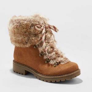 Women’s Faux Fur Lace Up Boots
